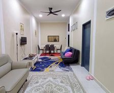 Malaysia Perak Parit Buntar vacation rental compare prices direct by owner 35089863