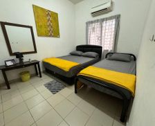 Malaysia Sabah Kota Kinabalu vacation rental compare prices direct by owner 28390575