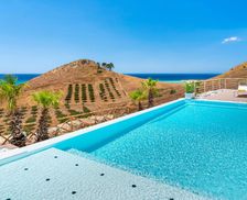 Italy Sicily Montallegro vacation rental compare prices direct by owner 26724700