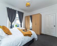 United Kingdom Scotland Coatbridge vacation rental compare prices direct by owner 4076273