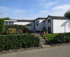 Netherlands Friesland Makkum vacation rental compare prices direct by owner 35383636