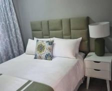 South Africa Gauteng Johannesburg vacation rental compare prices direct by owner 35392849