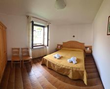 Italy Trentino Alto Adige Mezzolago vacation rental compare prices direct by owner 27398793