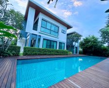 Thailand Chiang Mai Province Chiang Mai vacation rental compare prices direct by owner 33684844