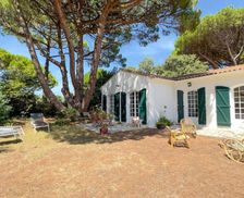 France Island of Ré La Couarde-sur-Mer vacation rental compare prices direct by owner 29975111