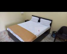 India Maharashtra Mumbai vacation rental compare prices direct by owner 35140975