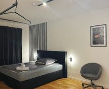 Germany North Rhine-Westphalia Duisburg vacation rental compare prices direct by owner 27948345