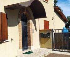 Italy Emilia-Romagna Torriana vacation rental compare prices direct by owner 35425350