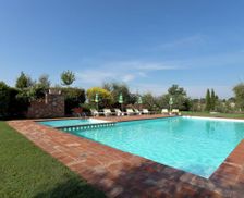 Italy Tuscany Foiano della Chiana vacation rental compare prices direct by owner 29287063
