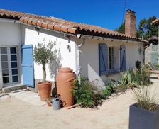 France Nouvelle-Aquitaine Esse vacation rental compare prices direct by owner 28486967