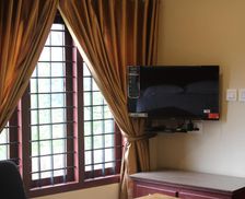 India Kerala Perumbavoor vacation rental compare prices direct by owner 35384889