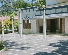 India Kerala Paravūr vacation rental compare prices direct by owner 29055202