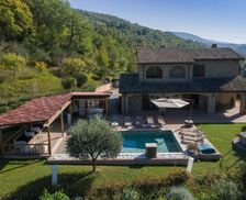 Italy Umbria Valtopina vacation rental compare prices direct by owner 35490137