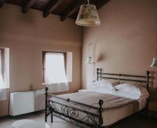 Italy Emilia-Romagna Villanova sullʼArda vacation rental compare prices direct by owner 27413729