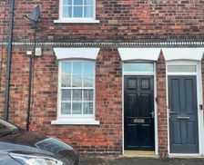 United Kingdom East Riding of Yorkshire Beverley vacation rental compare prices direct by owner 13424001
