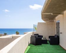 Spain Tenerife El Médano vacation rental compare prices direct by owner 32272658