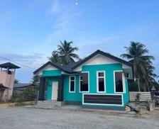 Malaysia Terengganu Kampung Raja vacation rental compare prices direct by owner 35479649