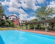 South Africa Gauteng Roodepoort vacation rental compare prices direct by owner 35380260