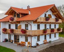 Germany Bavaria Wackersberg vacation rental compare prices direct by owner 35242658