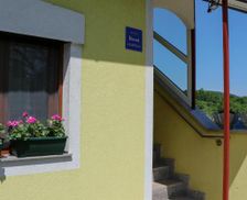 Croatia Lika-Senj County Smoljanac vacation rental compare prices direct by owner 15860295