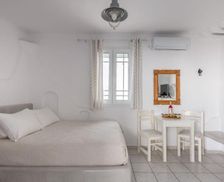 Greece Milos Pollonia vacation rental compare prices direct by owner 15958744