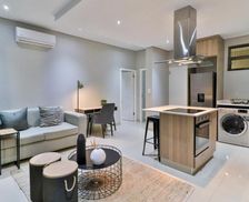 South Africa Gauteng Sandton vacation rental compare prices direct by owner 28193461