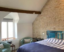 France Auvergne Couleuvre vacation rental compare prices direct by owner 35143673