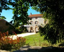 France Auvergne Saint-Privat-dʼAllier vacation rental compare prices direct by owner 35269906