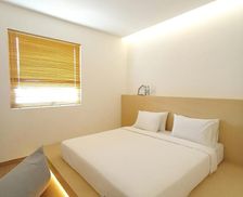 Indonesia Batam Nagoya vacation rental compare prices direct by owner 35280834