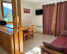 France Rhône-Alps Montbrun-les-Bains vacation rental compare prices direct by owner 26721939