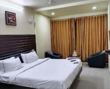 India Maharashtra Latur vacation rental compare prices direct by owner 35130151