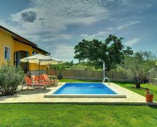 Croatia Istria Juršići vacation rental compare prices direct by owner 14577273