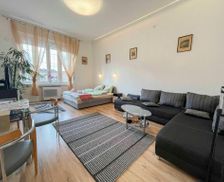 Hungary  Budapest vacation rental compare prices direct by owner 27836963