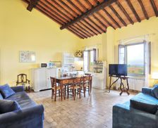 Italy Tuscany Castiglion Fiorentino vacation rental compare prices direct by owner 16168035