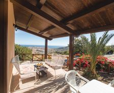 Italy Calabria Santa Caterina Dello Ionio Marina vacation rental compare prices direct by owner 28553741