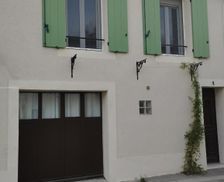 France Languedoc-Roussillon Aigues-Mortes vacation rental compare prices direct by owner 35370048