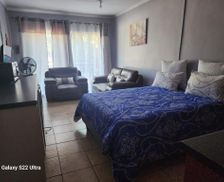 South Africa Gauteng Pretoria vacation rental compare prices direct by owner 28103797
