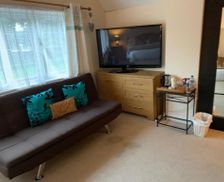 United Kingdom Norfolk Coltishall vacation rental compare prices direct by owner 35335764