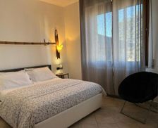 Italy Lombardy Cardano al Campo vacation rental compare prices direct by owner 28686516