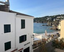 Spain Catalonia Calella de Palafrugell vacation rental compare prices direct by owner 27996283