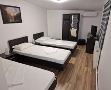 Romania Arges Bascov vacation rental compare prices direct by owner 35240960