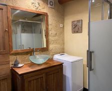 France Languedoc-Roussillon Saint-Hilaire-dʼOzilhan vacation rental compare prices direct by owner 13717535