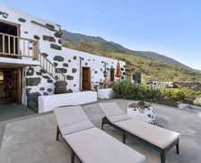 Spain El Hierro Frontera vacation rental compare prices direct by owner 32278064