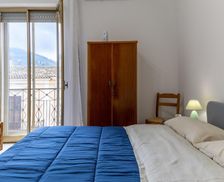 Italy Sicily Chiaramonte Gulfi vacation rental compare prices direct by owner 32511692