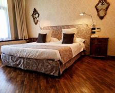 Italy Lombardy Iseo vacation rental compare prices direct by owner 17893656
