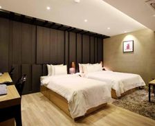 South Korea Jeollabuk-Do Jeonju vacation rental compare prices direct by owner 35360065