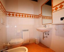 Italy Marche Sassoferrato vacation rental compare prices direct by owner 26653809