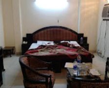 India Uttar Pradesh Sahāranpur vacation rental compare prices direct by owner 35471847