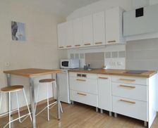 France Ile de France Saint-Germain-en-Laye vacation rental compare prices direct by owner 35129979