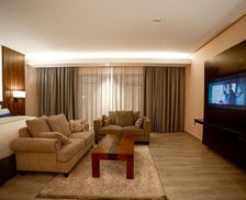 Rwanda  Kinigi vacation rental compare prices direct by owner 14742962